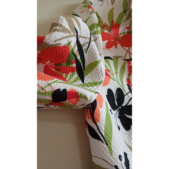 Women's Requirements Quilted Floral Printed Jacket, Size 10 - Picture 3 of 9